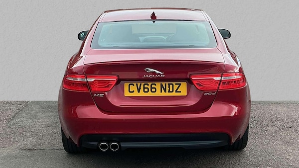 Used Jaguar XE 2016 for sale - 76218262: Photo 6