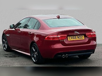 Used Jaguar XE 2016 for sale - 75903376: Photo