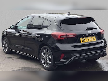 Used Ford Focus 2022 for sale - 76015989: Photo