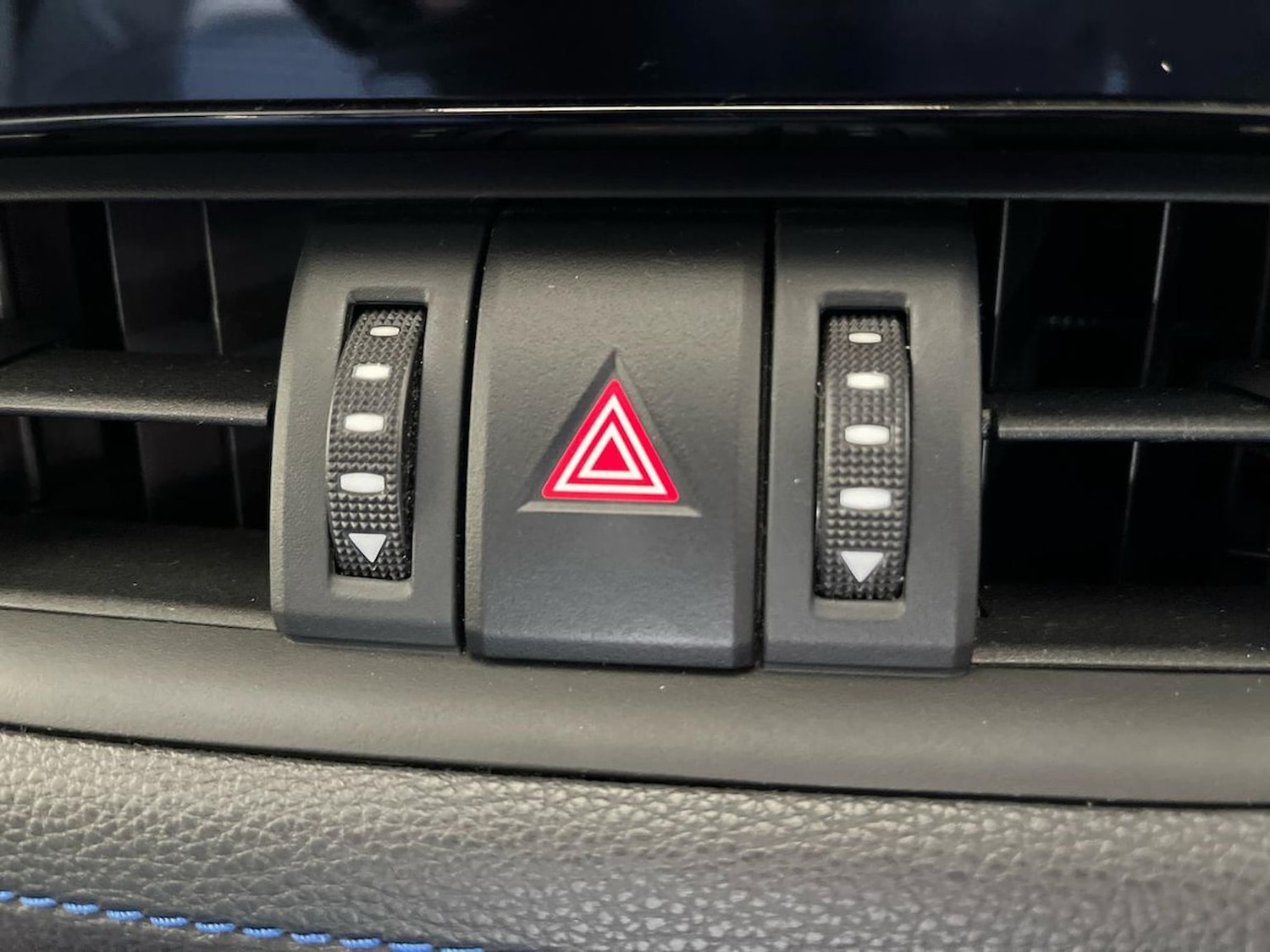 Used Toyota RAV4 2020 for sale - 76402425: Photo 22