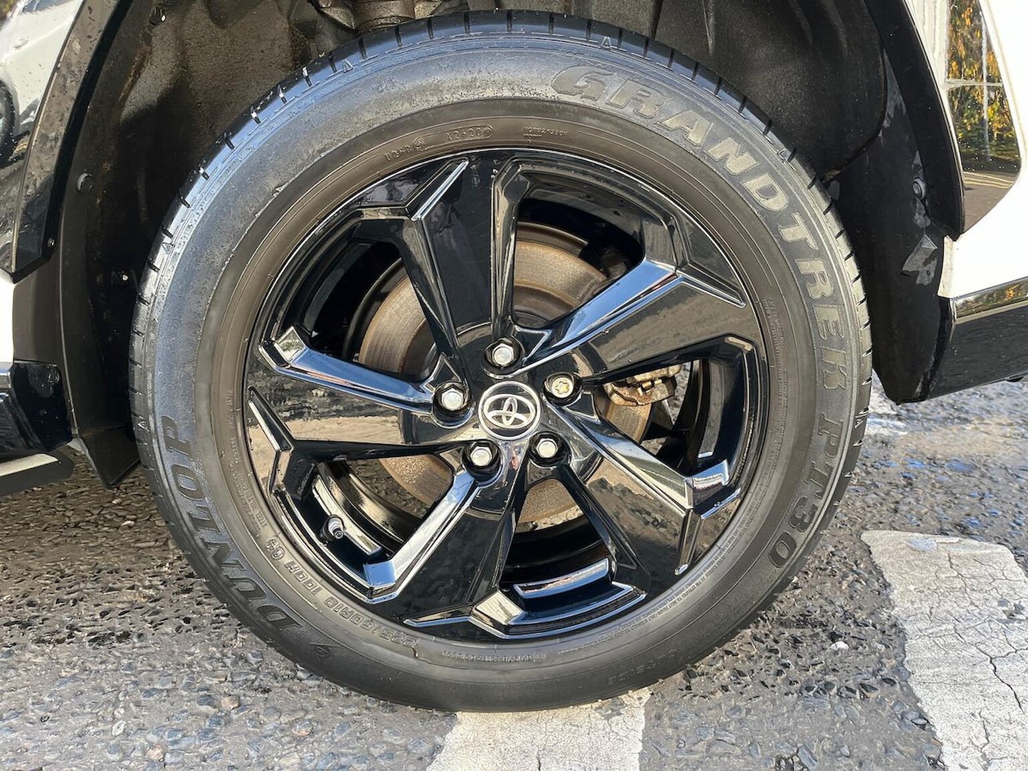 Used Toyota RAV4 2020 for sale - 76402425: Photo 6