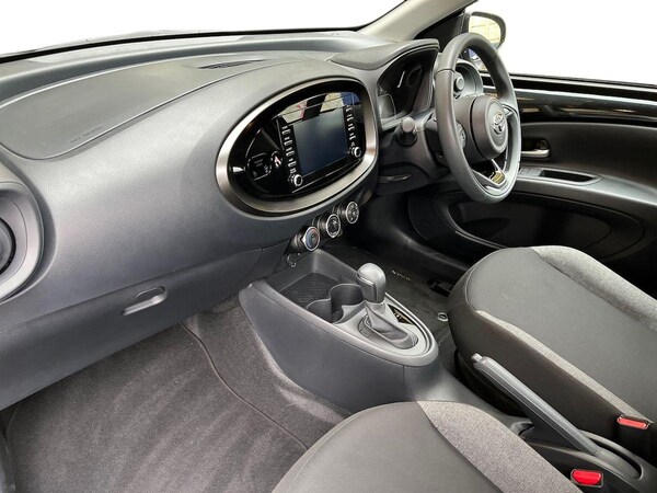 Used Toyota Aygo X 2023 for sale - 76287206: Photo 7