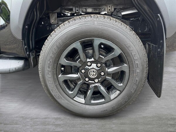 Used Toyota Hilux 2025 for sale - 75490515: Photo 6