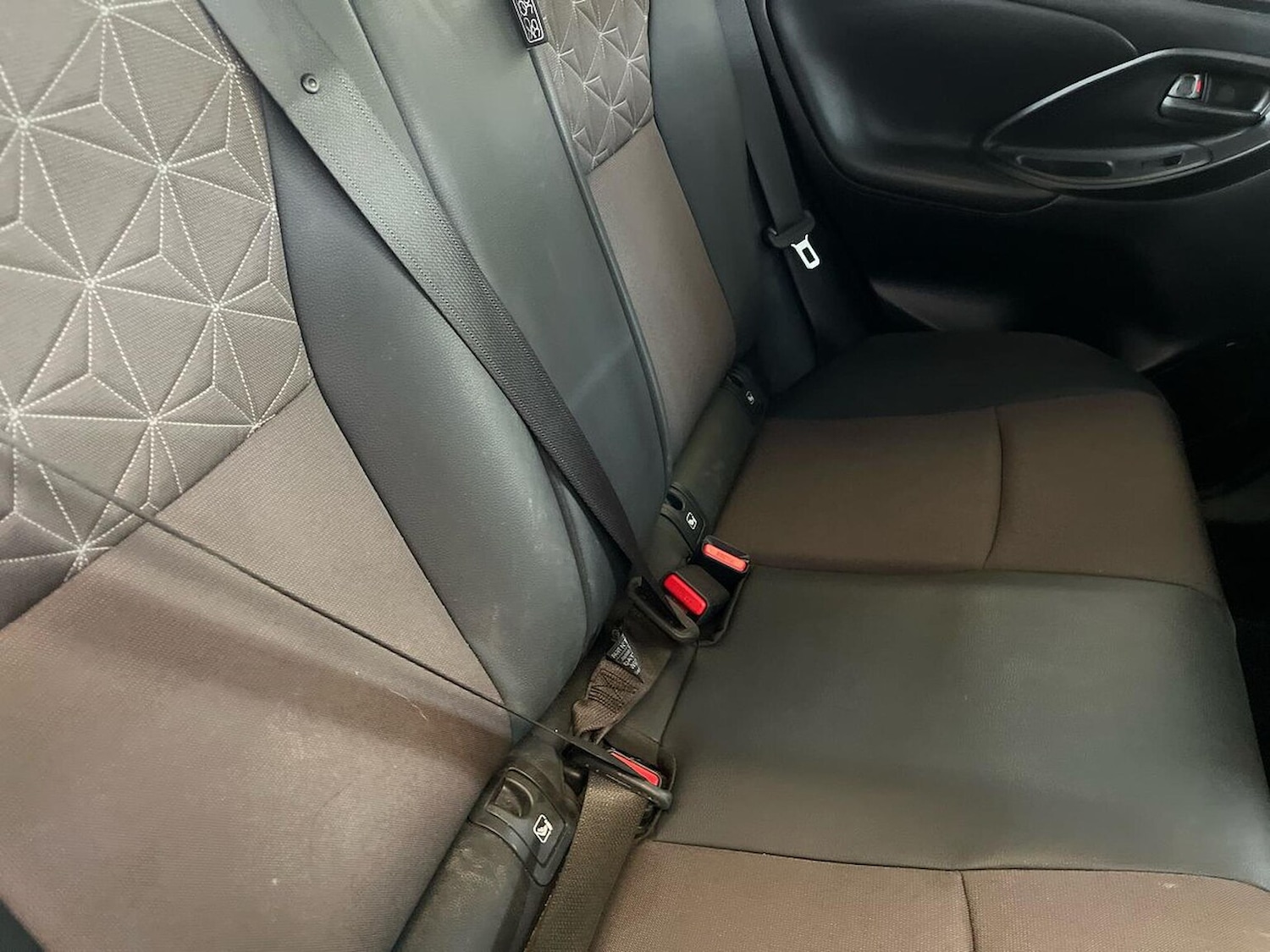 Used Toyota Yaris Cross 2024 for sale - 78193081: Photo 18