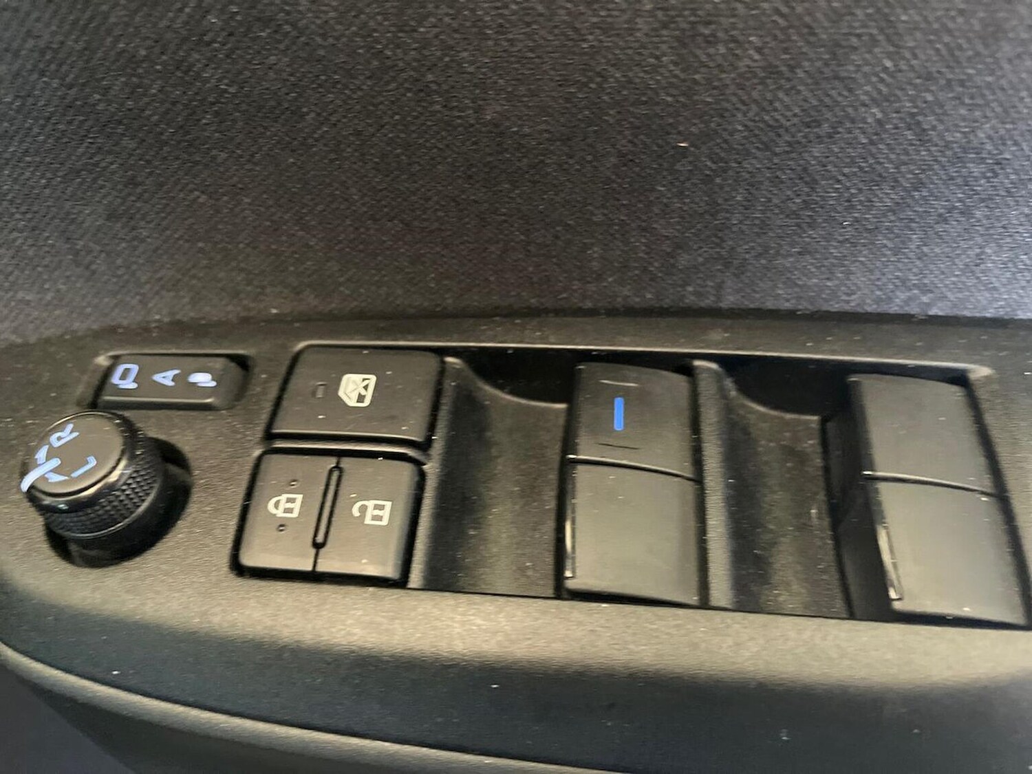 Used Toyota Yaris Cross 2024 for sale - 78193081: Photo 23