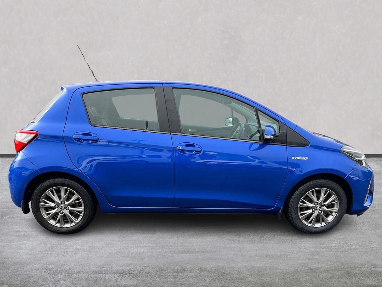 Used Toyota Yaris 2020 for sale - 76129054: Photo 3