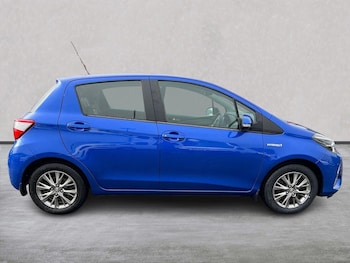 Used Toyota Yaris 2020 for sale - 76129054: Photo