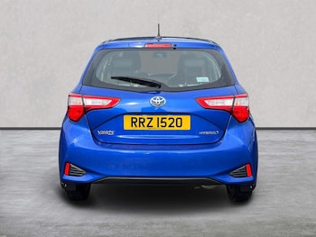 Used Toyota Yaris 2020 for sale - 76129054: Photo