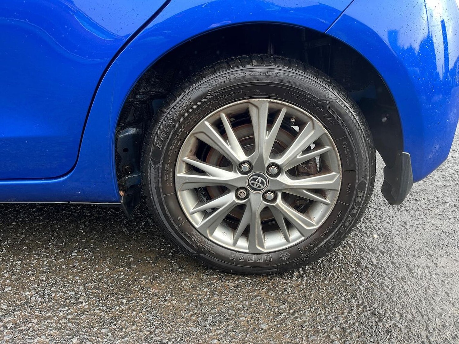 Used Toyota Yaris 2020 for sale - 76129054: Photo 6