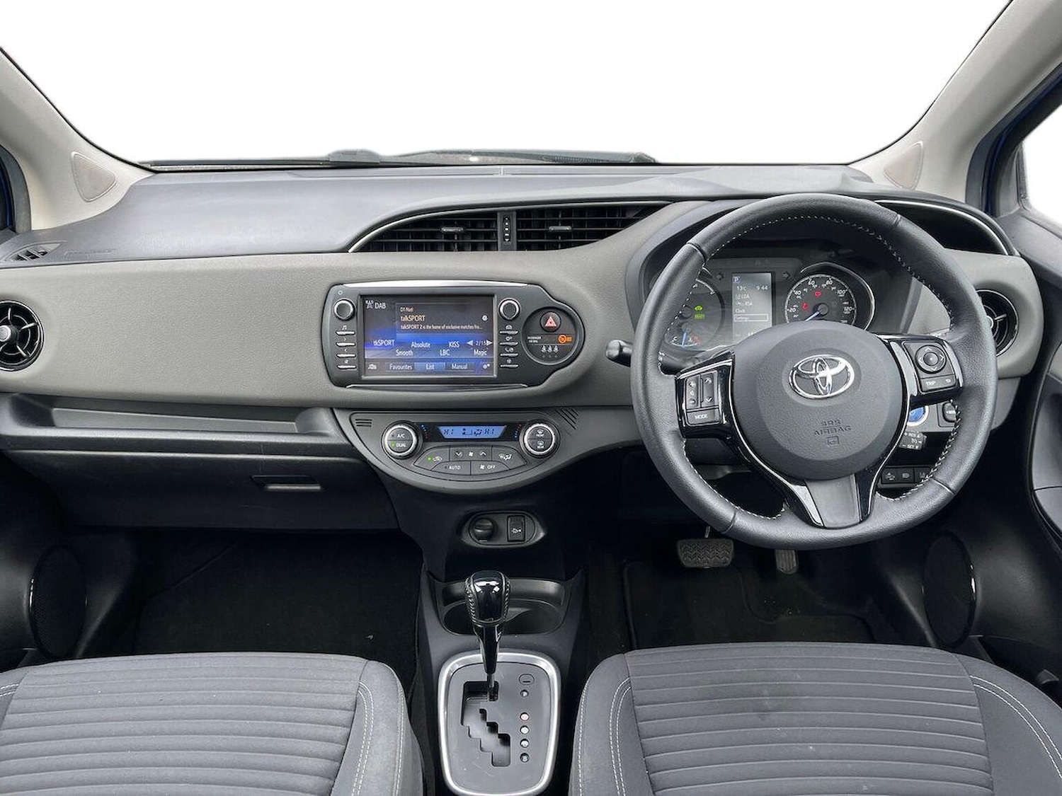 Used Toyota Yaris 2020 for sale - 76129054: Photo 8