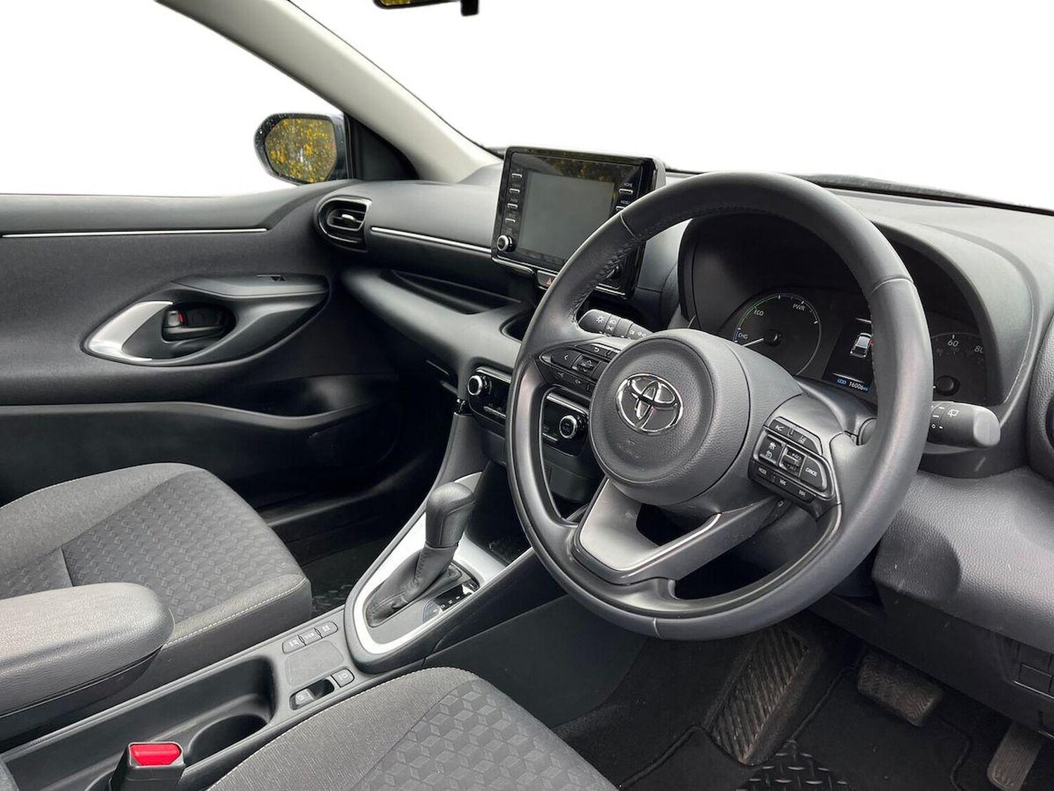 Used Toyota Yaris 2023 for sale - 78193071: Photo 17