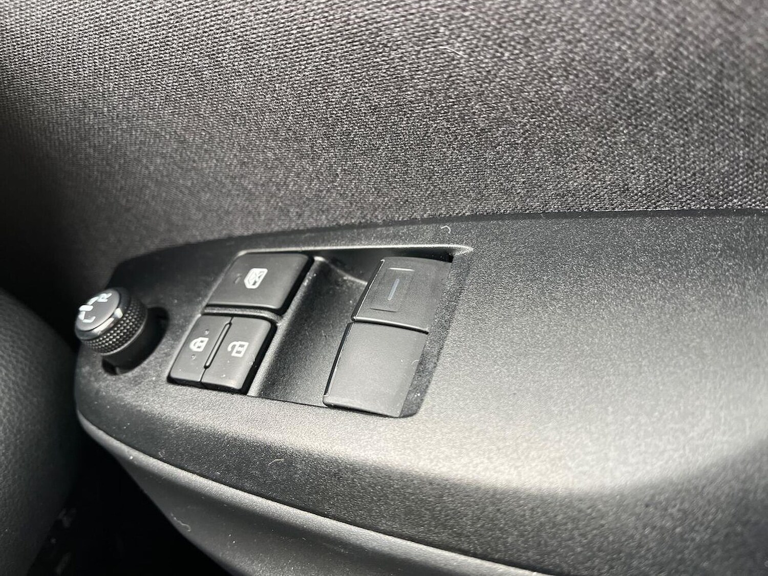 Used Toyota Yaris 2023 for sale - 78193071: Photo 23