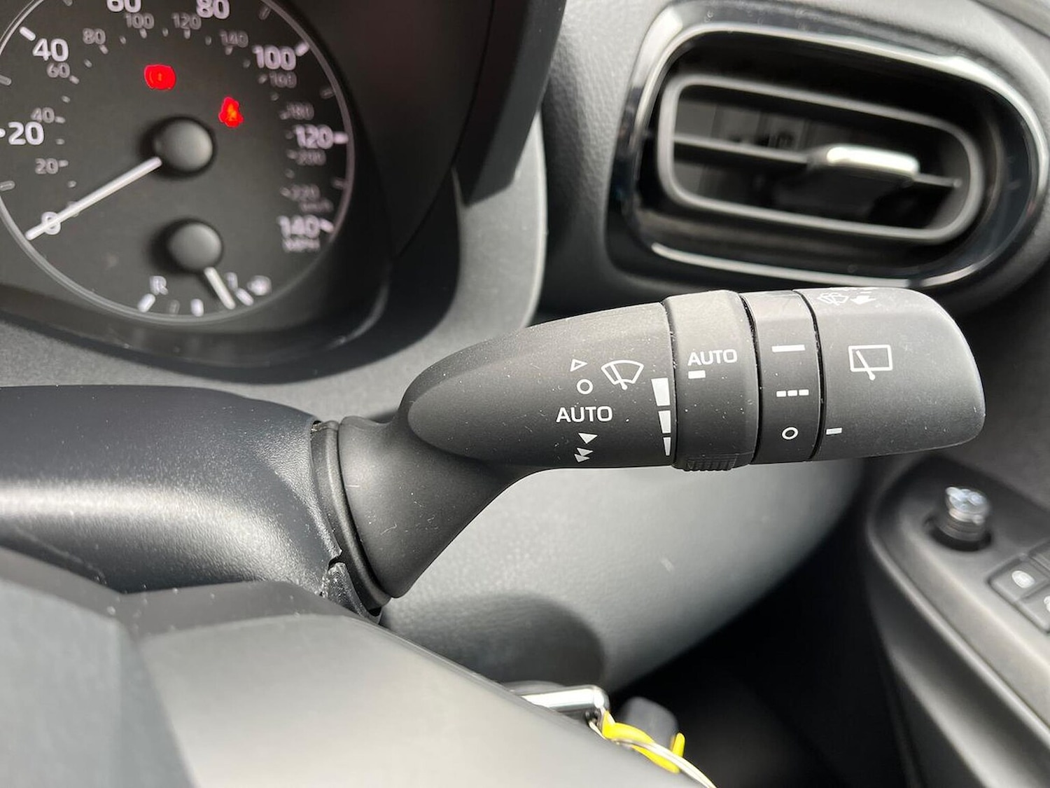 Used Toyota Yaris 2023 for sale - 78193071: Photo 29