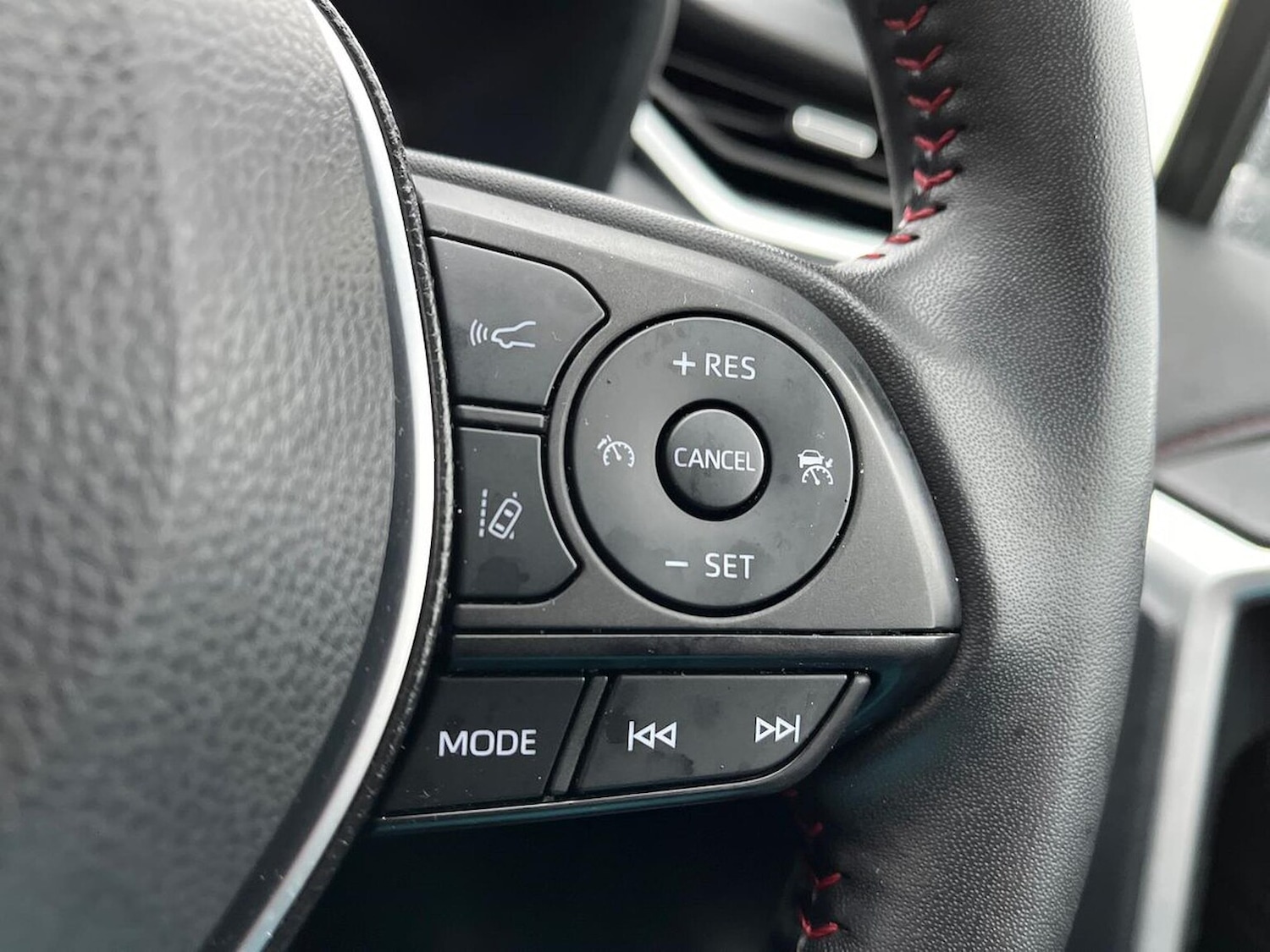 Used Toyota RAV4 2023 for sale - 78039280: Photo 26