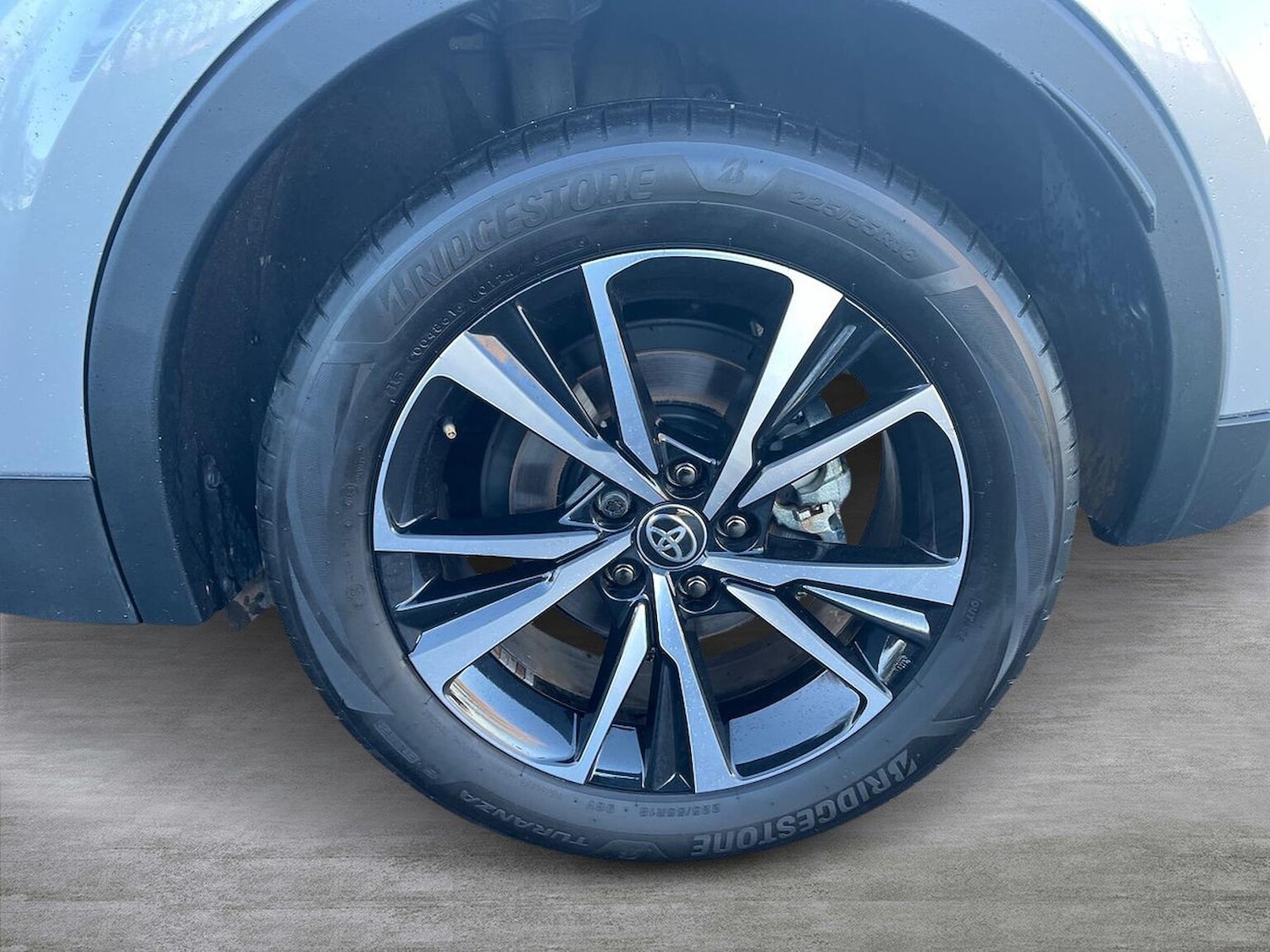 Used Toyota C-HR 2024 for sale - 76911255: Photo 6