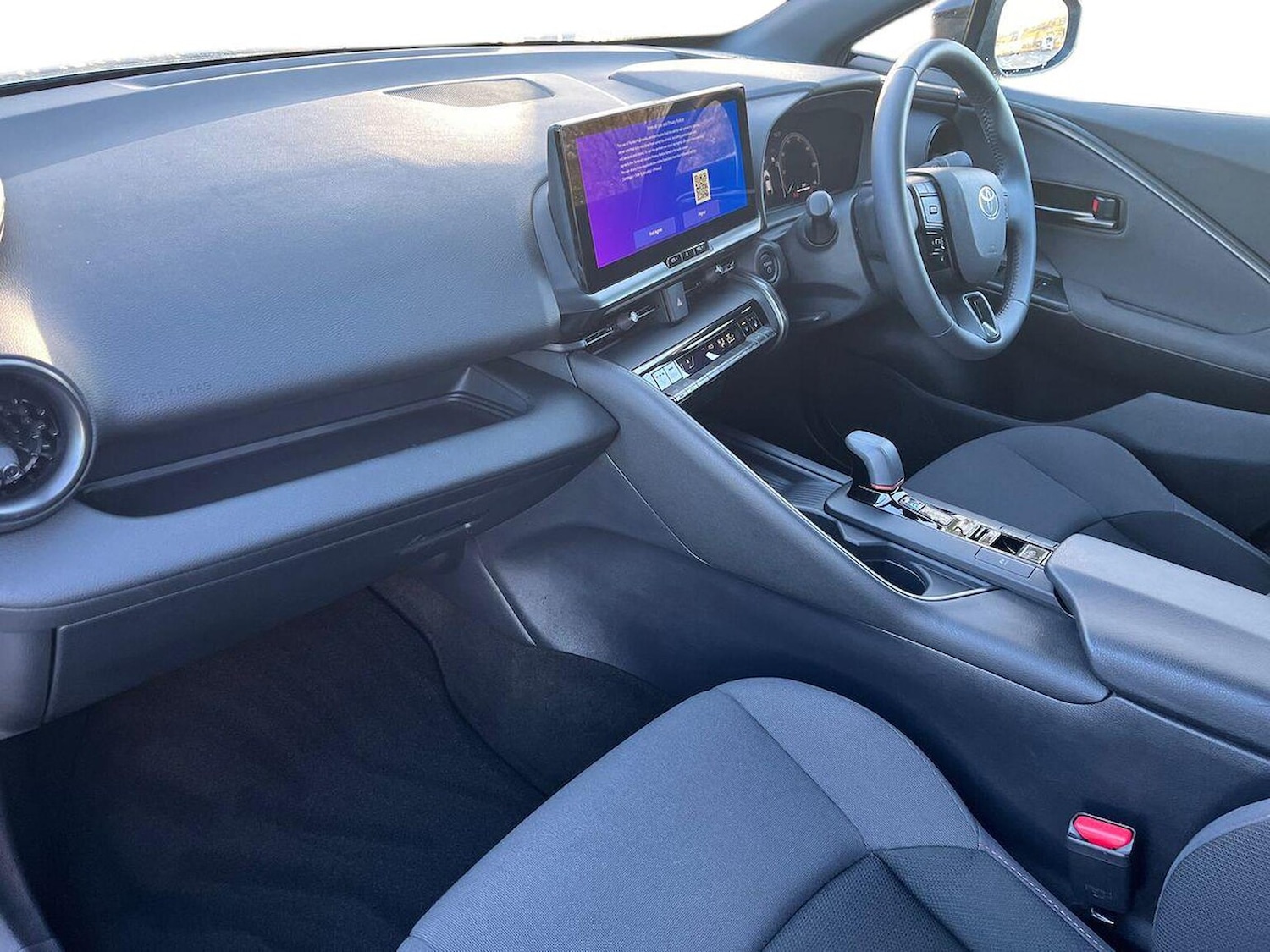 Used Toyota C-HR 2024 for sale - 76911255: Photo 7