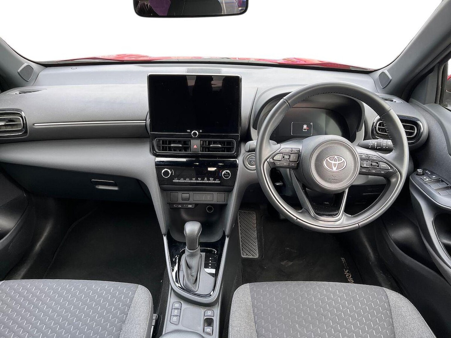 Used Toyota Yaris Cross 2024 for sale - 78202056: Photo 10