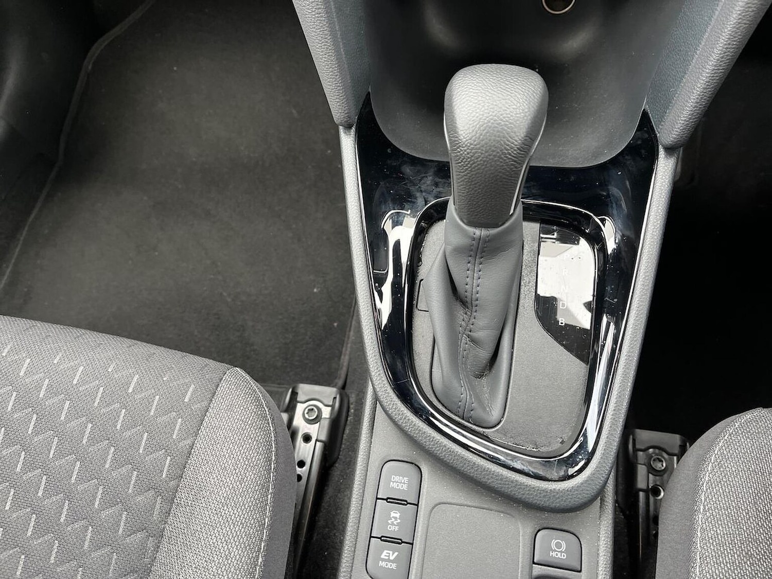 Used Toyota Yaris Cross 2024 for sale - 78202056: Photo 15