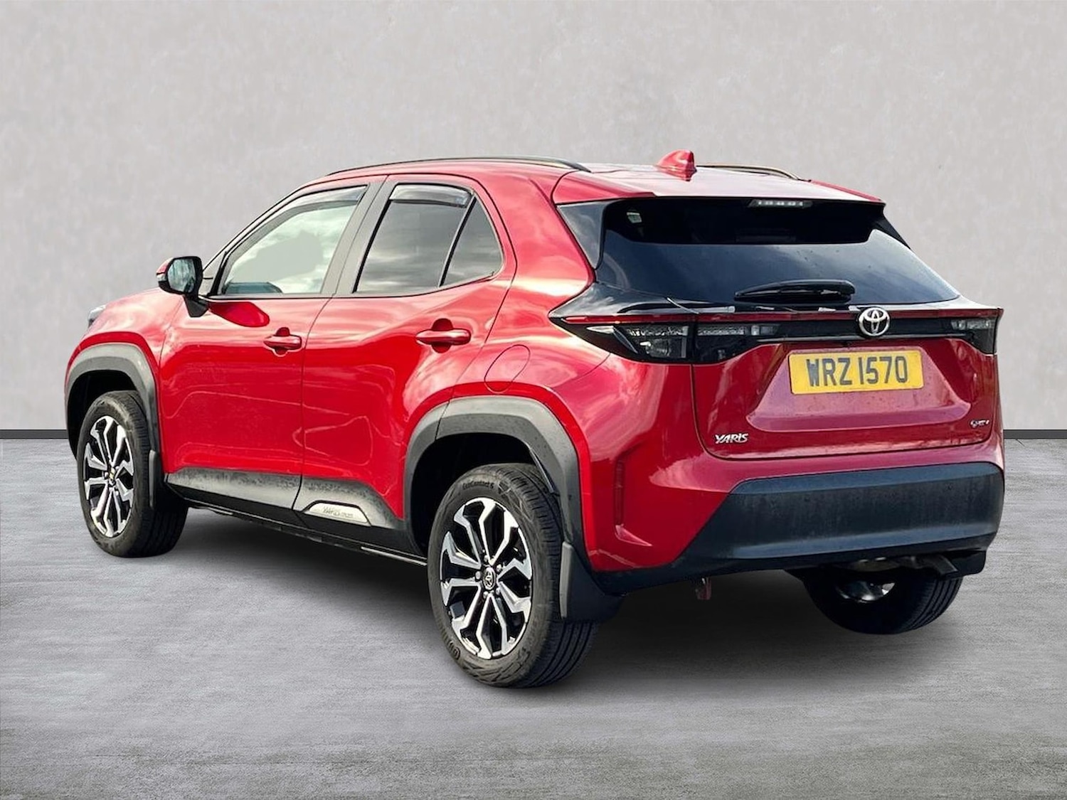 Used Toyota Yaris Cross 2024 for sale - 78202056: Photo 4