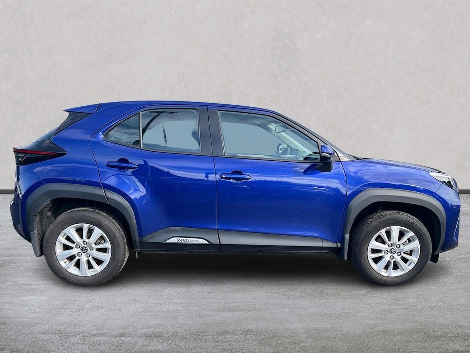 Used Toyota Yaris Cross 2022 for sale - 76134201: Photo 3