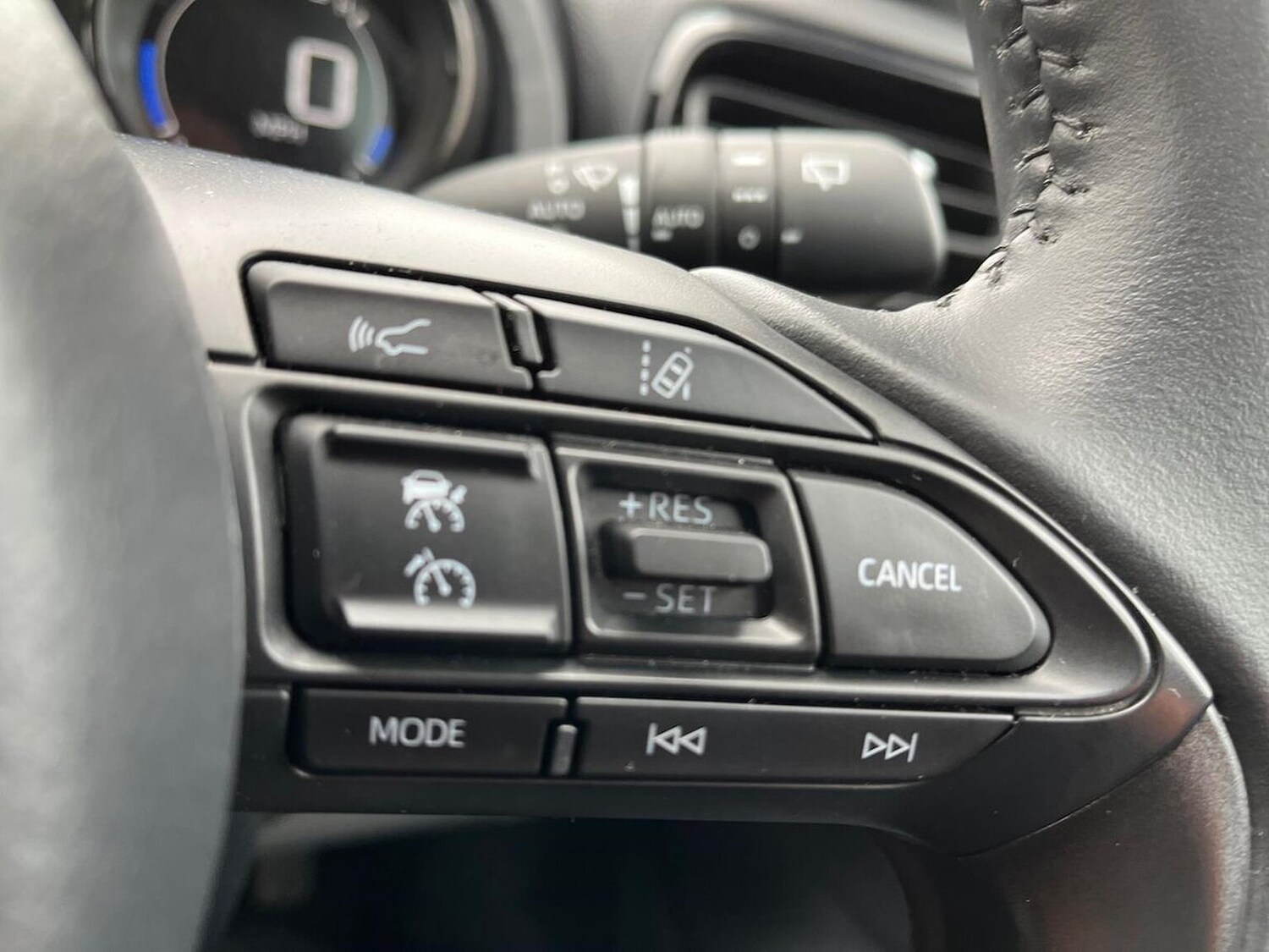 Used Toyota Yaris 2023 for sale - 78139525: Photo 27