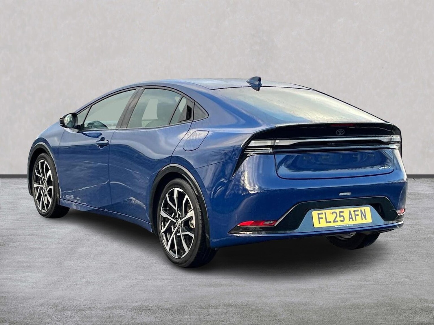 Used Toyota Prius 2025 for sale - 77487605: Photo 2