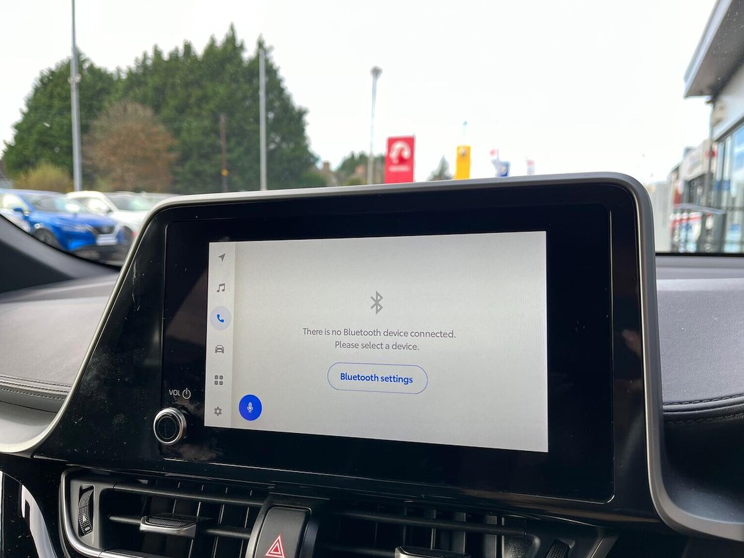 Used Toyota C-HR 2023 for sale - 76490712: Photo 11