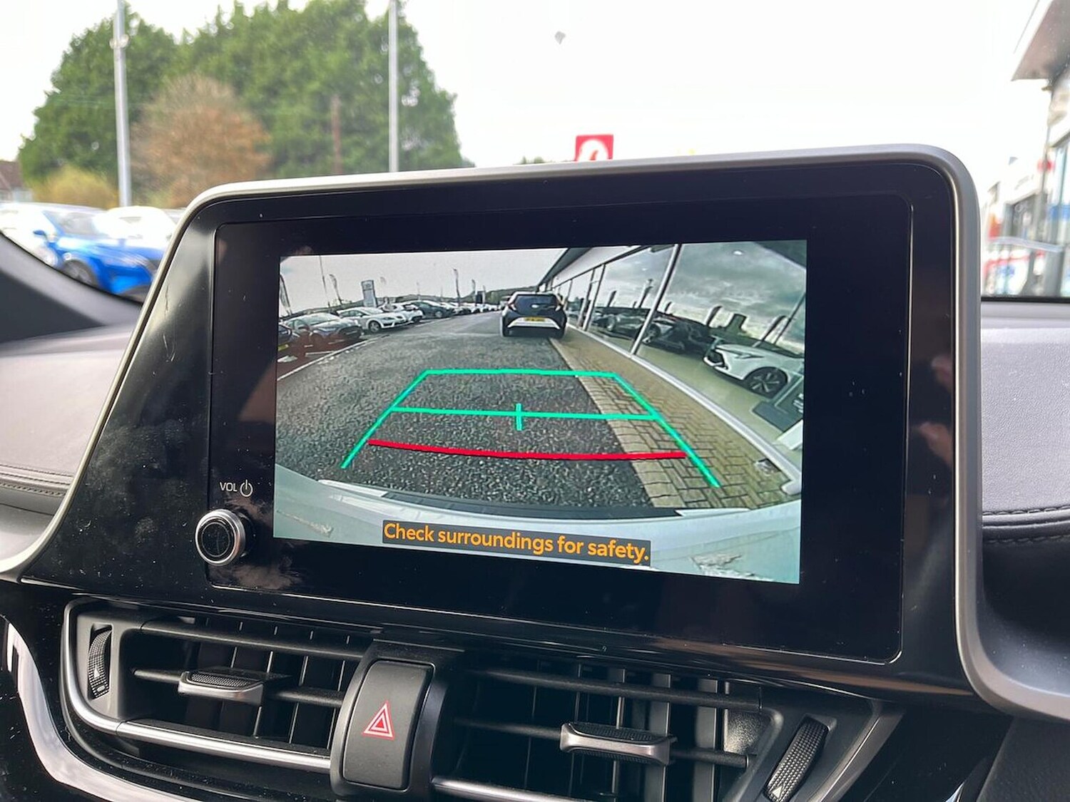 Used Toyota C-HR 2023 for sale - 76490712: Photo 23