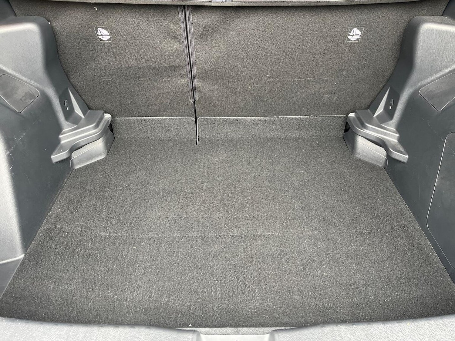 Used Toyota Yaris Cross 2023 for sale - 76257811: Photo 17