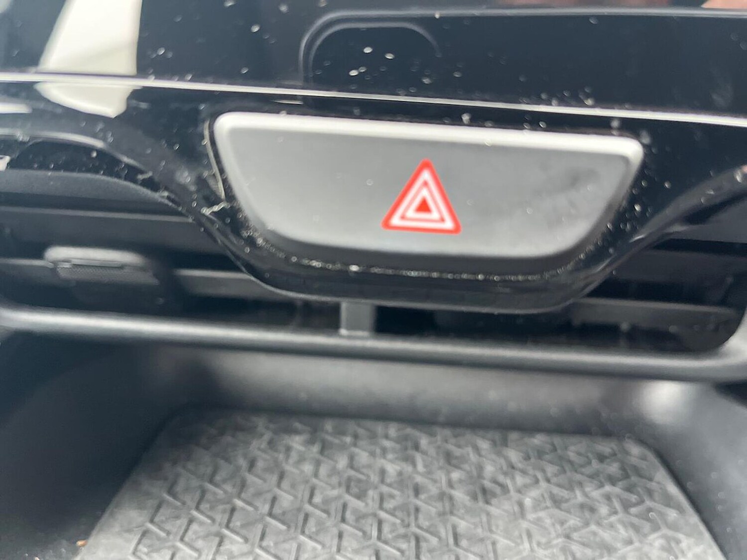 Used Toyota Yaris Cross 2023 for sale - 76257811: Photo 22