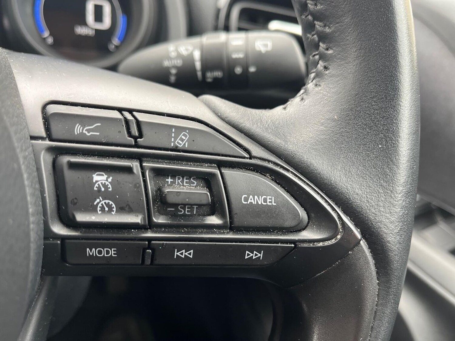 Used Toyota Yaris Cross 2023 for sale - 76257811: Photo 25