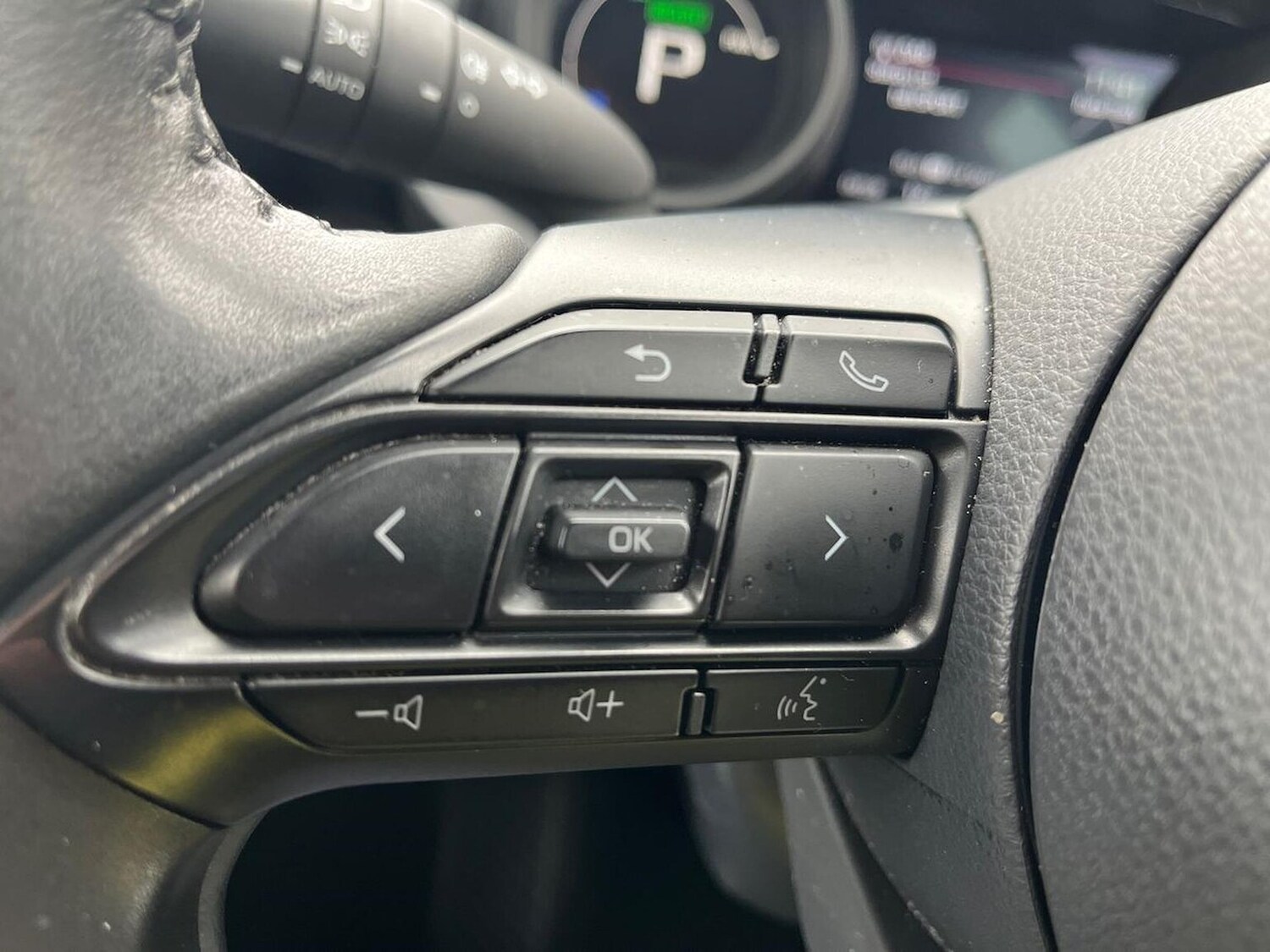 Used Toyota Yaris Cross 2023 for sale - 76257811: Photo 26