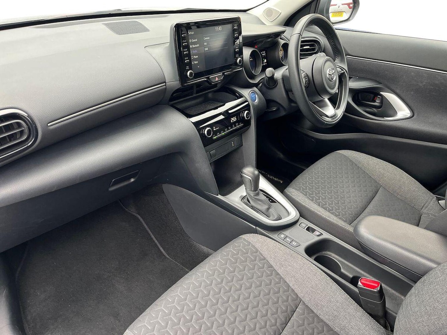 Used Toyota Yaris Cross 2023 for sale - 76257811: Photo 7