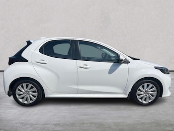 Used Toyota Yaris 2021 for sale - 78739823: Photo