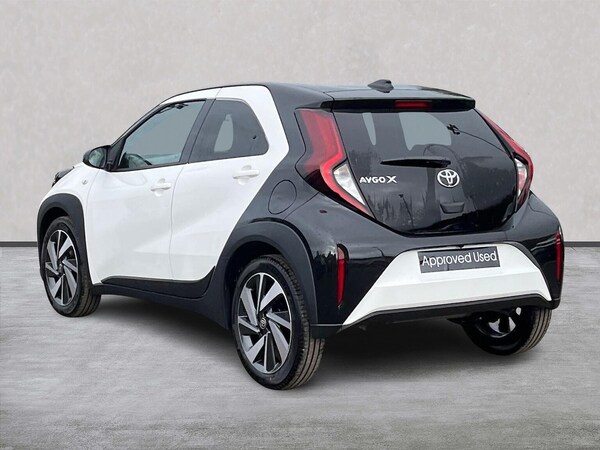 Used Toyota Aygo X 2025 for sale - 76225059: Photo 2