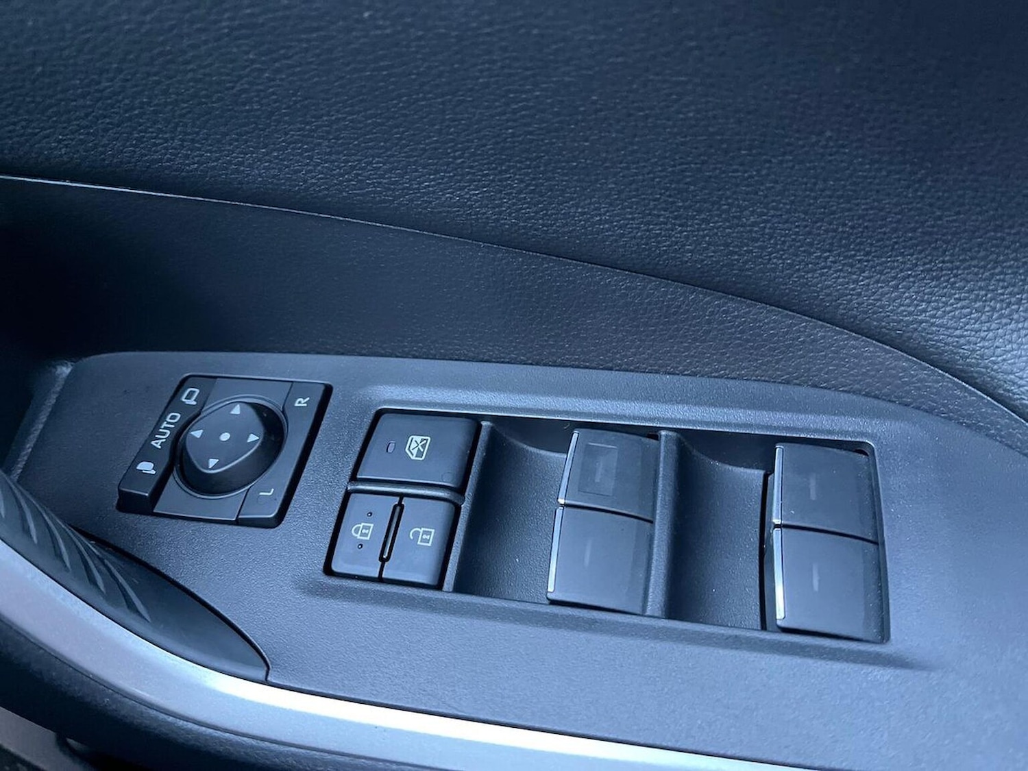 Used Toyota RAV4 2024 for sale - 77487582: Photo 21