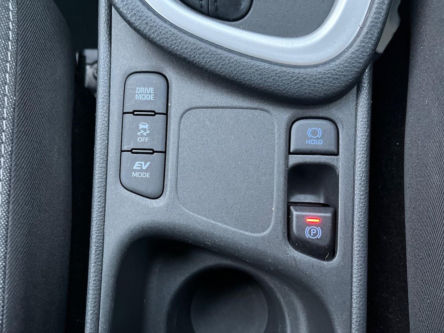 Used Toyota Yaris 2021 for sale - 77080870: Photo 22