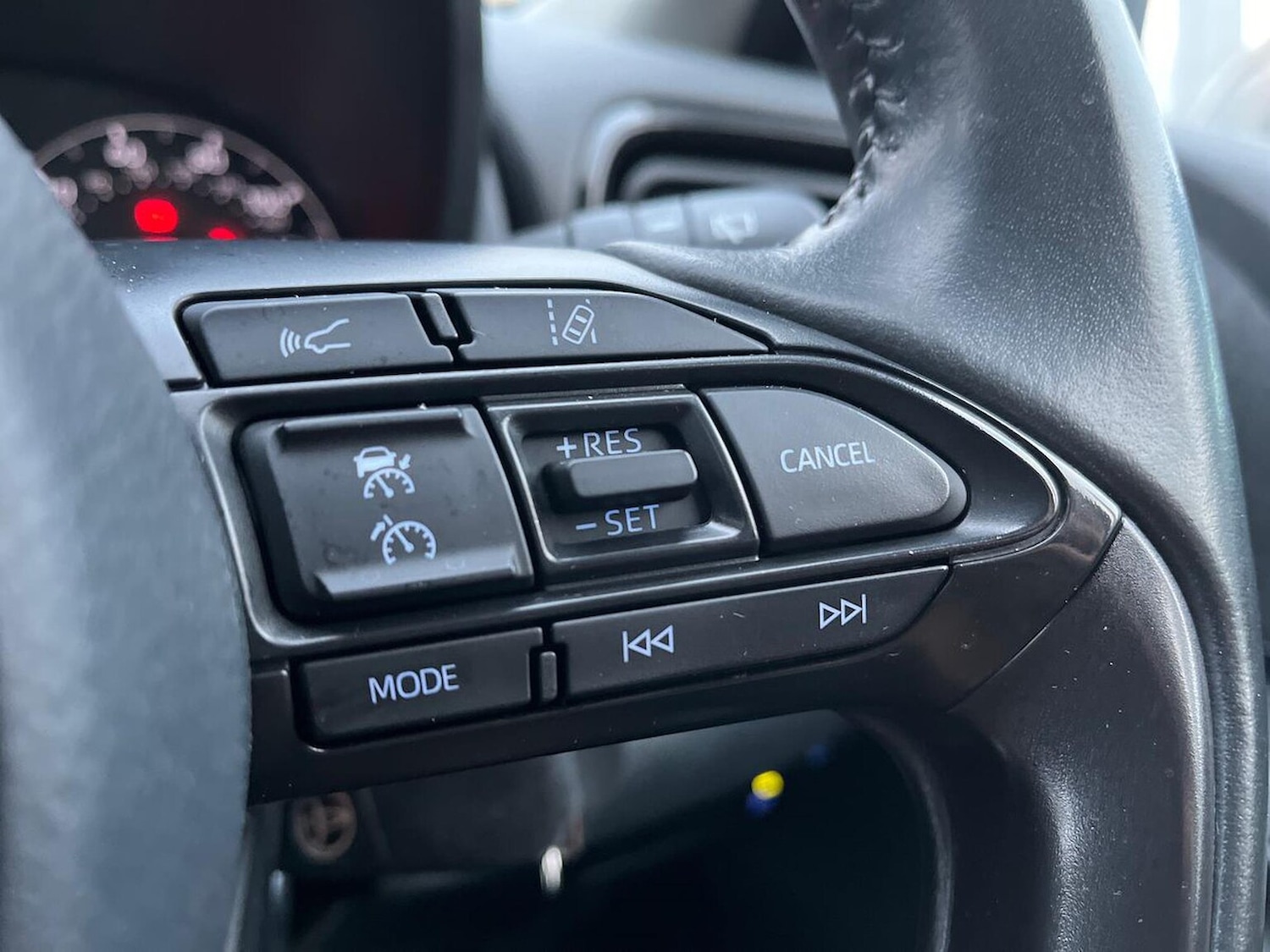 Used Toyota Yaris 2021 for sale - 77080870: Photo 25