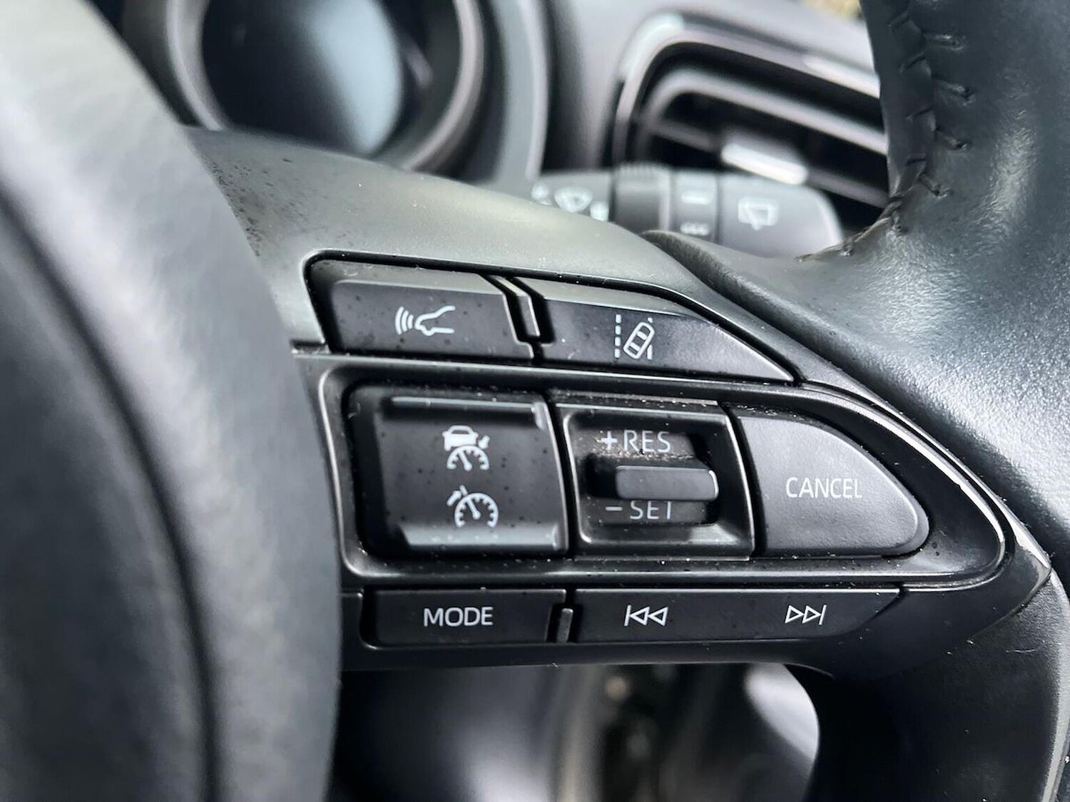 Used Toyota Yaris 2022 for sale - 77802127: Photo 26