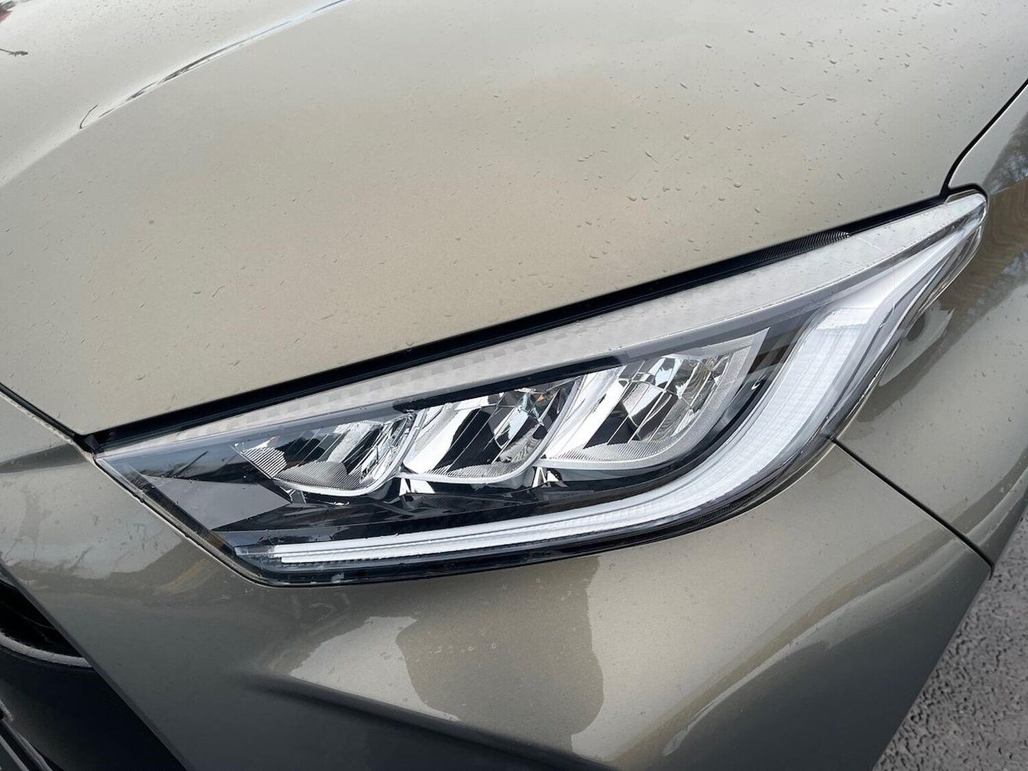 Used Toyota Yaris 2022 for sale - 77802127: Photo 33