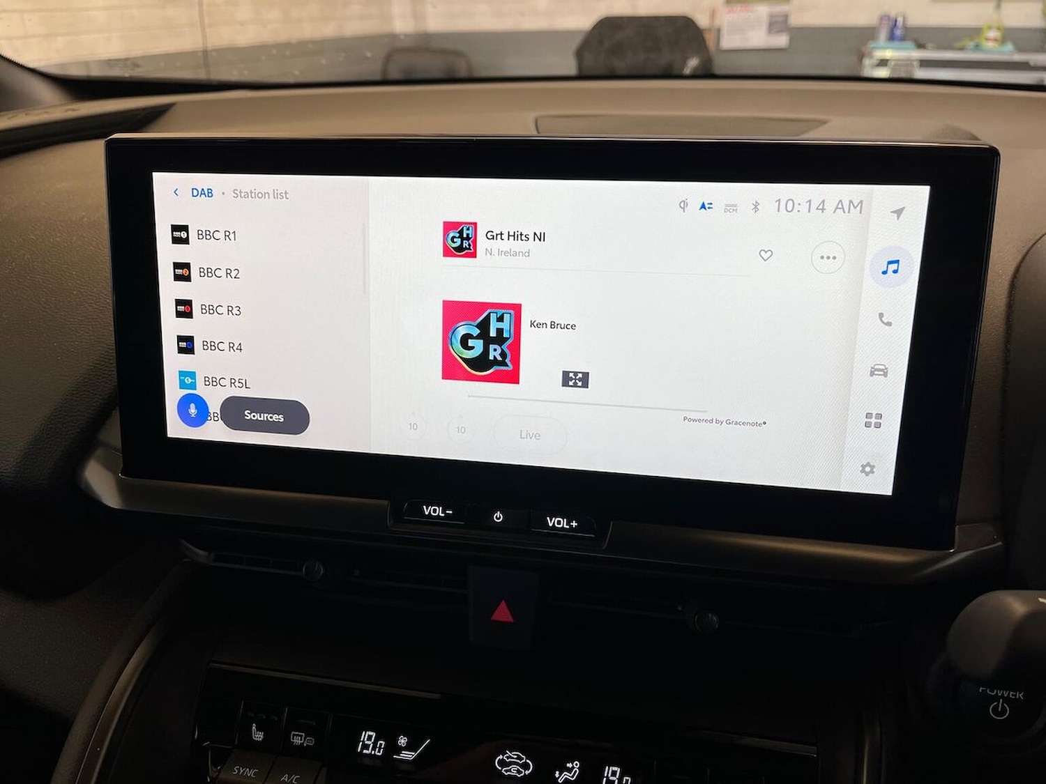 Used Toyota C-HR 2025 for sale - 76611617: Photo 11