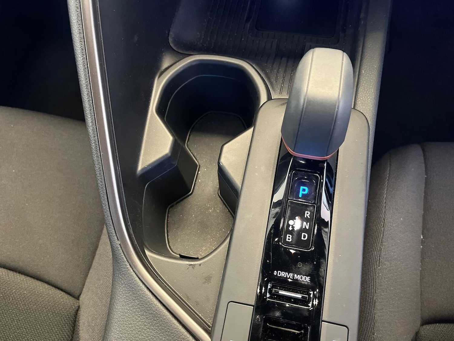 Used Toyota C-HR 2025 for sale - 76611617: Photo 13