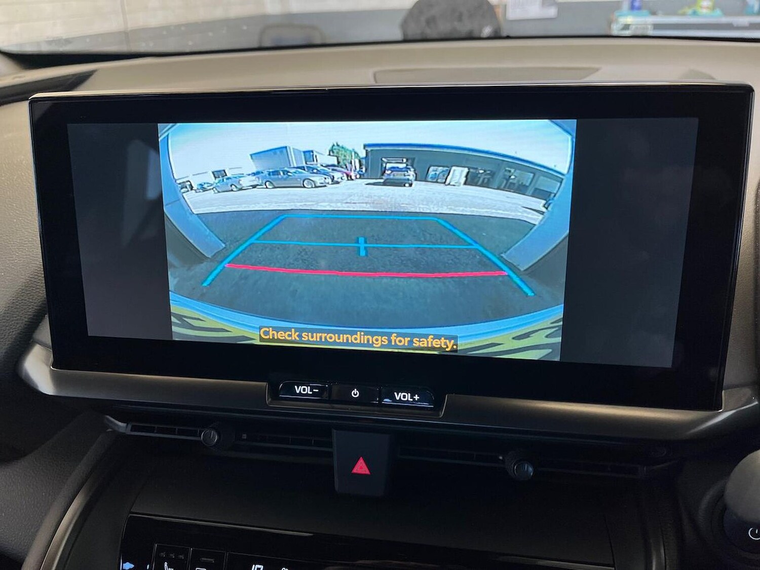 Used Toyota C-HR 2025 for sale - 76611617: Photo 23