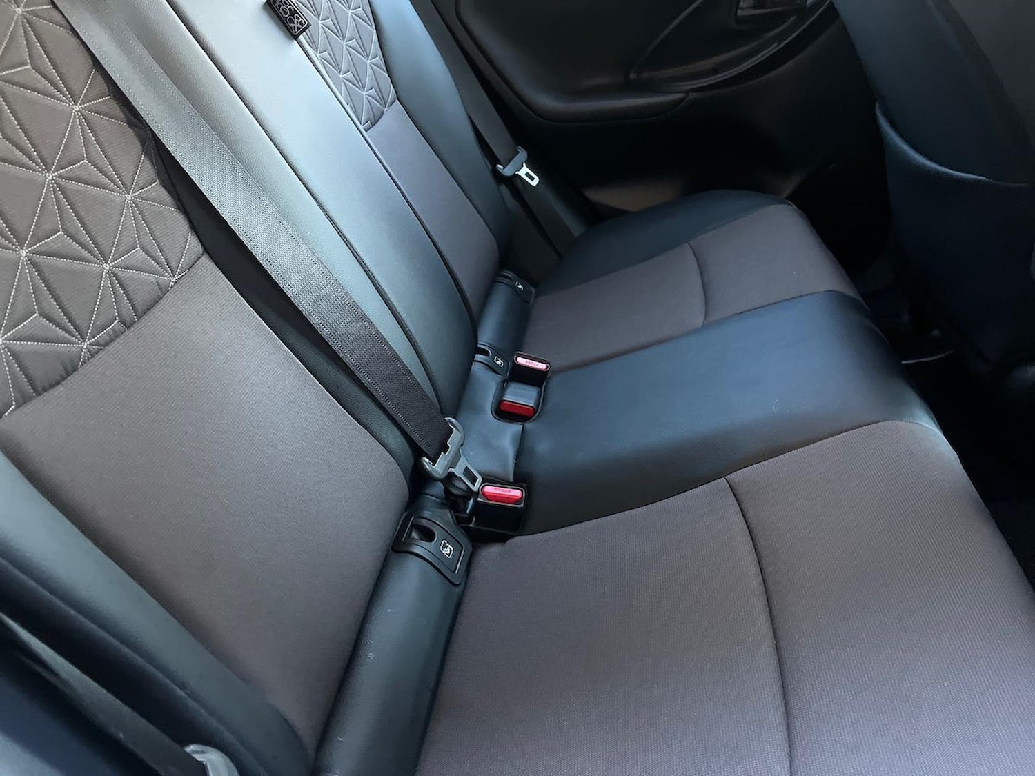 Used Toyota Yaris Cross 2024 for sale - 76877971: Photo 16