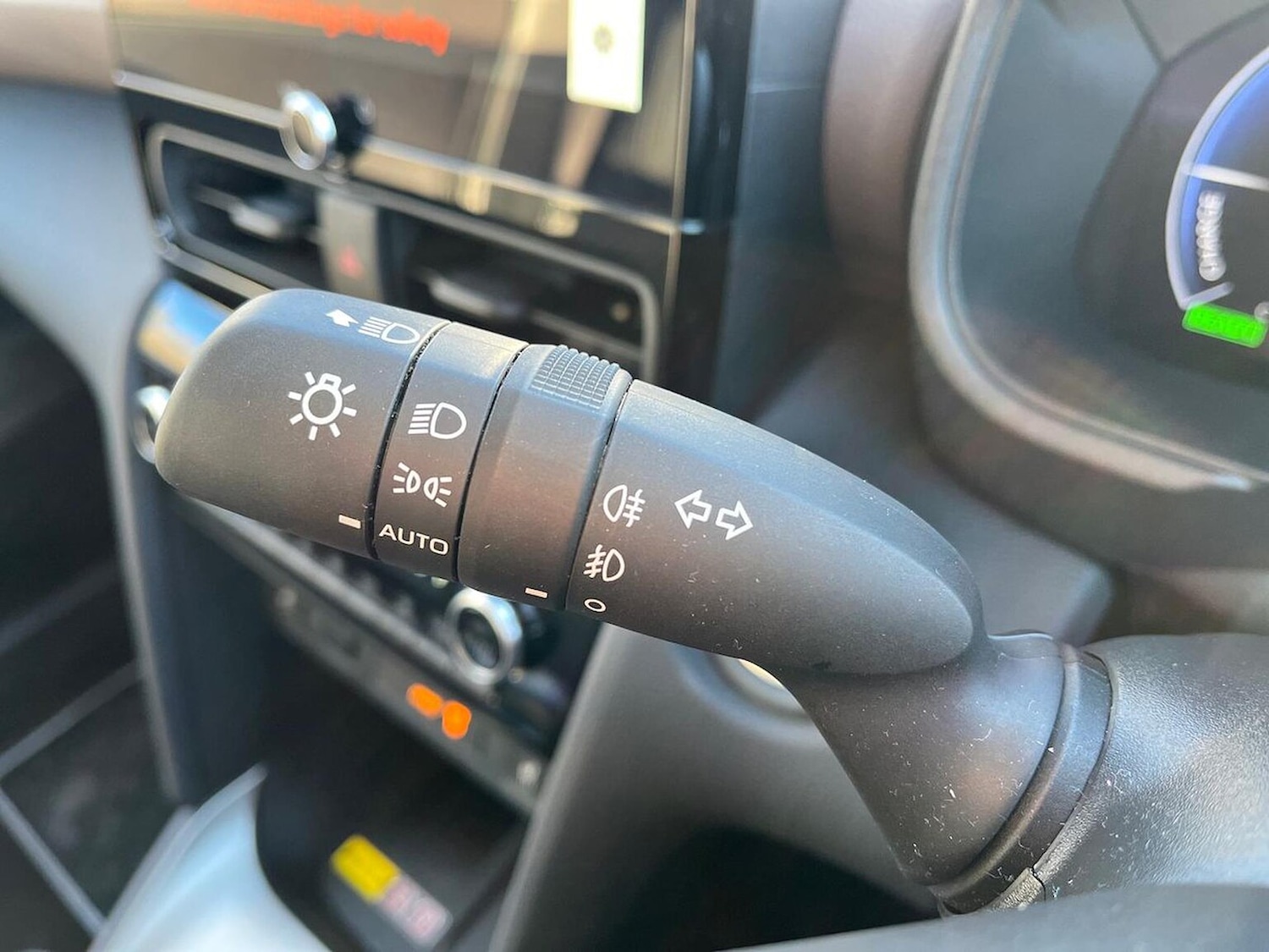 Used Toyota Yaris Cross 2024 for sale - 76877971: Photo 29