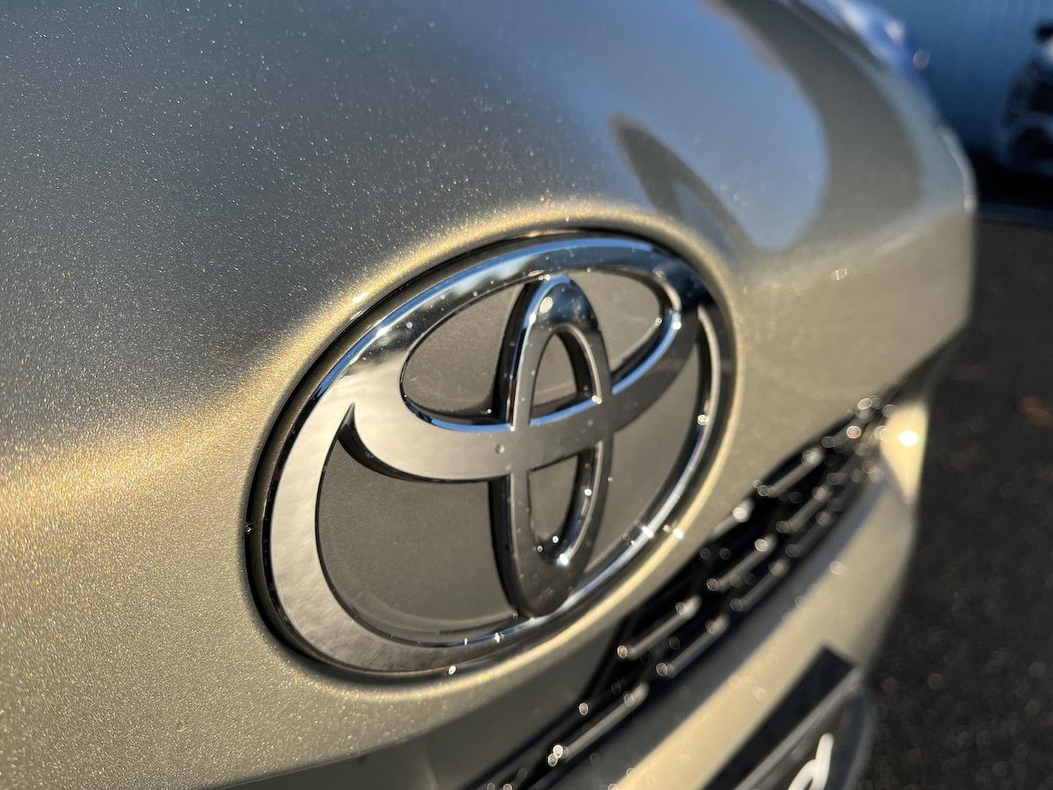 Used Toyota Yaris Cross 2024 for sale - 76877971: Photo 32