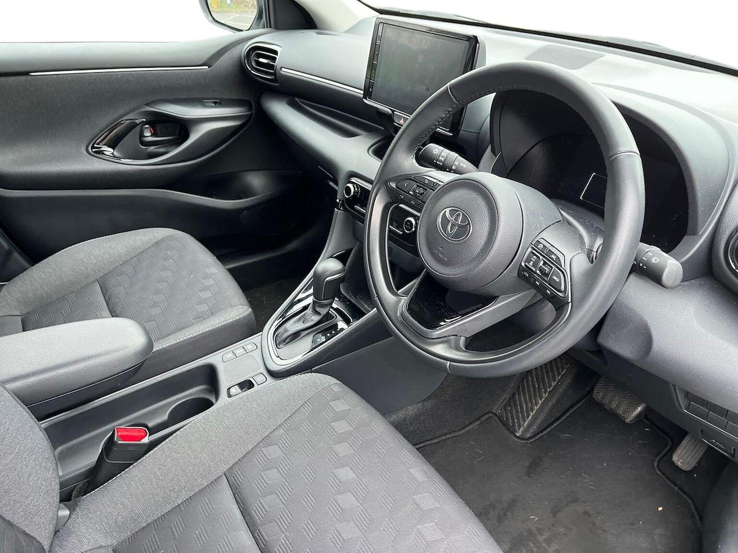 Used Toyota Yaris 2025 for sale - 77901592: Photo 15