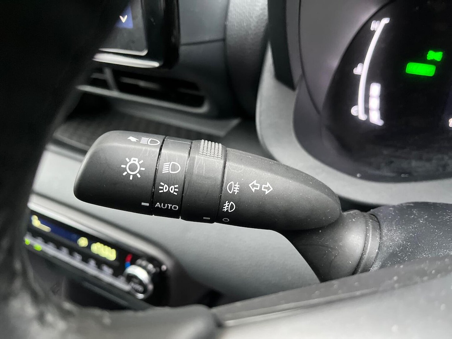 Used Toyota Yaris 2025 for sale - 77901592: Photo 28