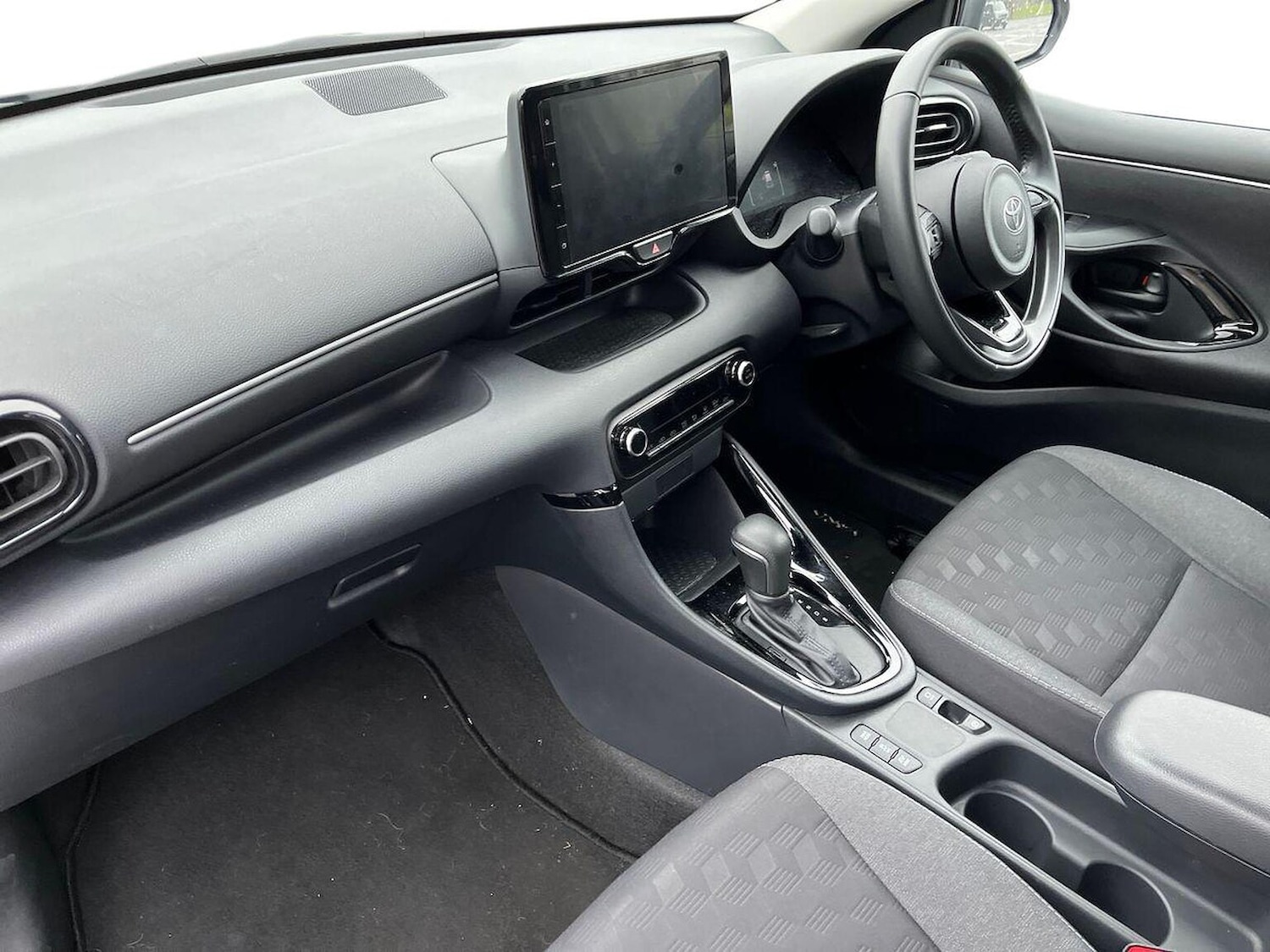 Used Toyota Yaris 2025 for sale - 77901592: Photo 7