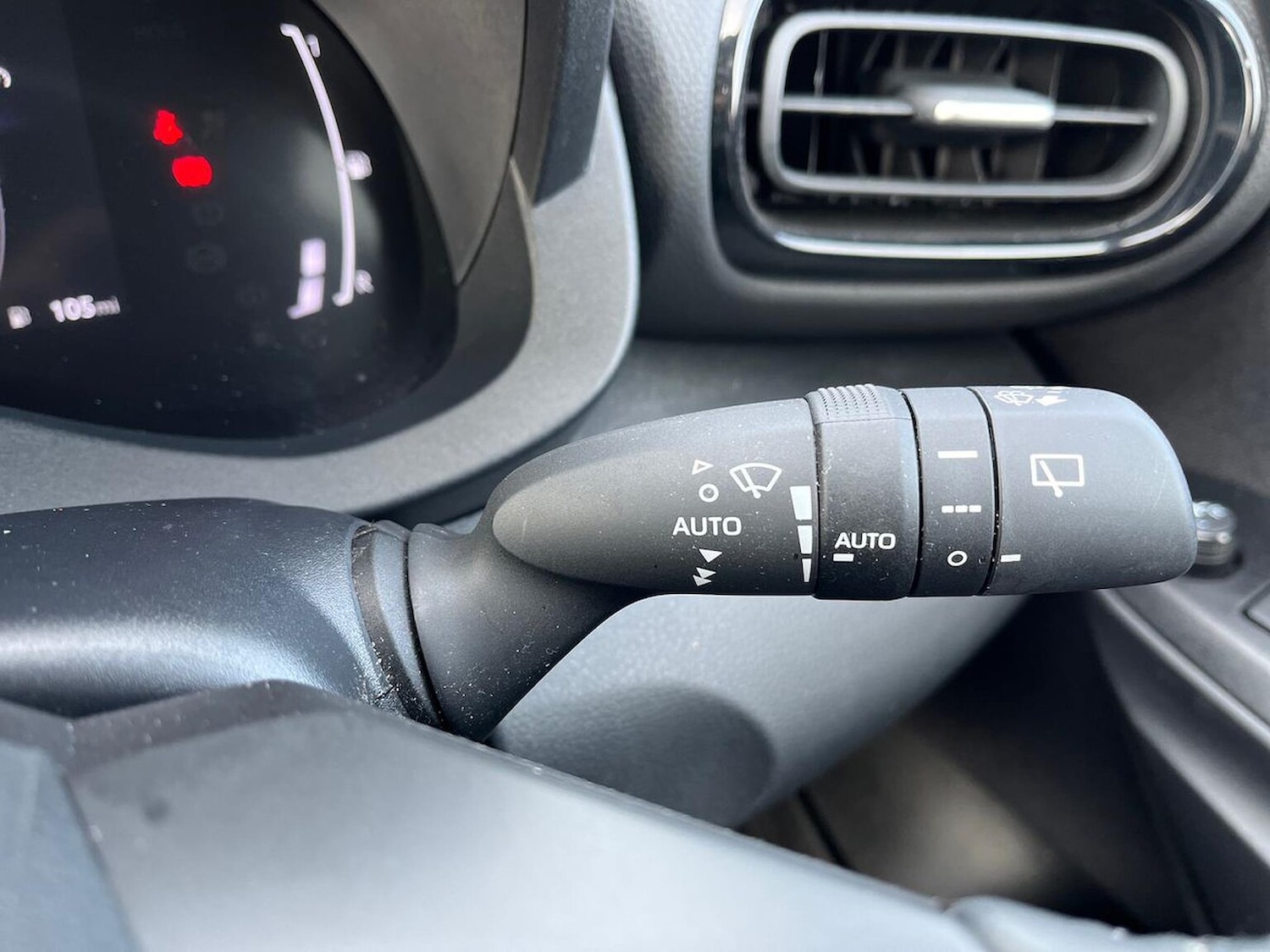 Used Toyota Yaris Cross 2024 for sale - 76353625: Photo 27